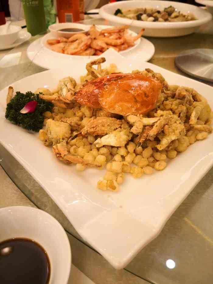 巴国金豪大饭店-"团年餐,非常不错,品种齐全,味道好极了.