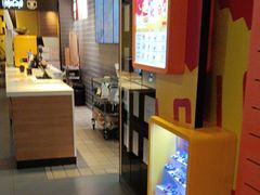 -麦当劳(驿坂服务区B区店)
