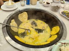-鲁员外地锅鸡地锅鱼(古墩路店)