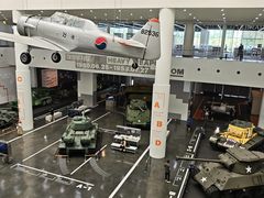 -韩国战争纪念馆