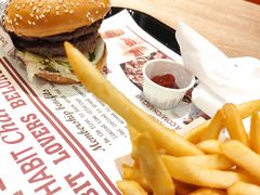 -The Habit Burger Grill 哈比特汉堡(爱琴海店)