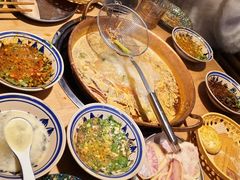 -洱火云南酸菜牛肉火锅(石景山当代商城店)