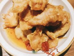 -山楂树融合菜餐厅