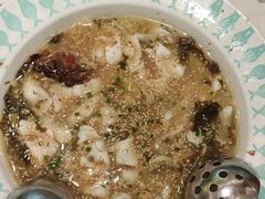 -姚姚酸菜鱼·金戈戈香港豉油鸡(喜荟城联名店)