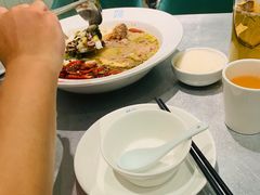 -姚姚酸菜鱼·金戈戈香港豉油鸡(喜荟城联名店)