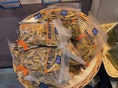 -水一方现烤鱿鱼丝大连特产(华南亿合城店)