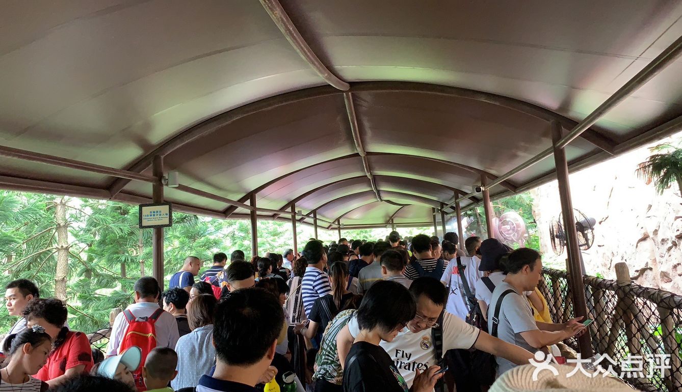 是有故事情节的烟火表演