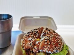 -HOLY BAGEL(苏河店)