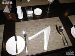 -岷山饭店-芝芝自助餐厅