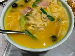 咸肉烧纸片笋-雀蓝川菜(星悦汇店)