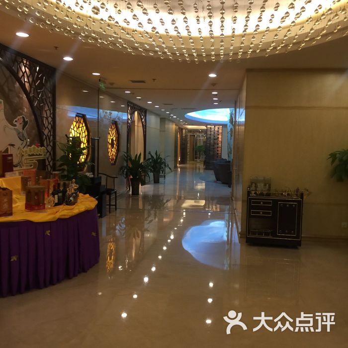 唐乐宫歌舞剧院餐厅