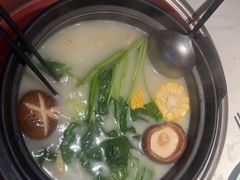 -捞神煲汤火锅(湖滨商业街店)