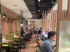 -汤城小厨•粤菜•靓汤(西直门凯德MALL店)