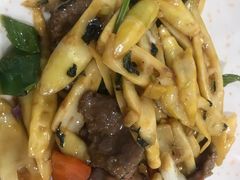 鲜笋炒牛肉-南记食粥坊·宵夜大排档(莲花总店)