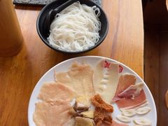 -桥香园过桥米线(国贸店)
