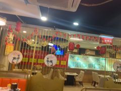 -尚品海鲜肥牛自助火锅(湖明店)