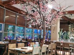 -蜜桃餐厅·伴山(湖滨商业街店)