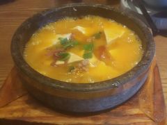 -云海肴·汽锅鸡·云南菜(天山百盛优客店)