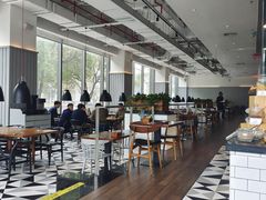 -昆山琶拉帝诗酒店·河畔咖啡厅Riverside Cafe