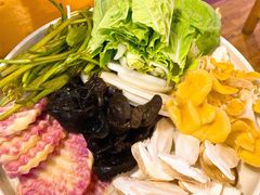 -民食香·腊排骨野生菌美食(木府店)