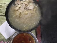 五花肉炖酸菜-欧阳家吊炉饼(九纬路店)