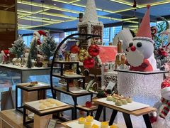 -大中华希尔顿酒店-念自助餐·嗨啤·小龙虾