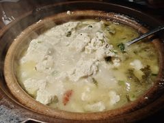 -魏铭鱼头捞饭(晋阳路店)