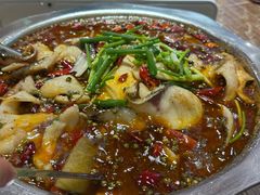 -乡土特色.冷锅鱼.牦牛肉汤锅