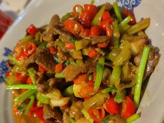 小炒黄牛肉-潇湘阁(昆泰国际大厦店)