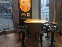 大堂-麦当劳(烟台海港路店)