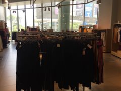 -H&M(鹏欣水游城店)