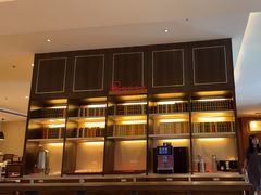 -亚龙湾希尔顿自助餐厅·海鲜·烧烤·沙滩BBQ·现场乐队