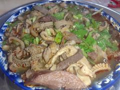 -小白房辣焙子(西落凤街店)