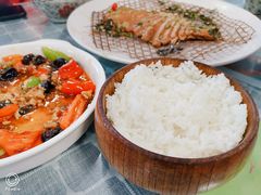 -天天向上素食餐厅(五台山店)