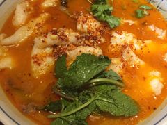 -云海肴·汽锅鸡·云南代表菜(天山百盛优客店)