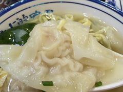 -长人馄饨铺(解放街店)