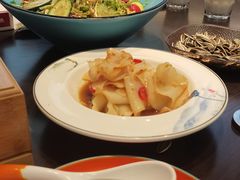 -川流不息·地道川菜·小龙虾(松东路店)