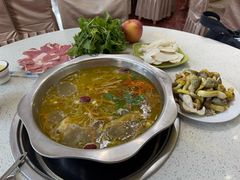 -乙丙丁正宗昭通天麻火腿鸡(总店)