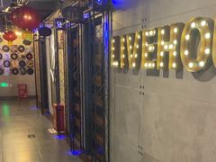 -唱吧麦颂KTV(西单华威潮铺街店)