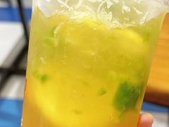 -85度C(生甜甜圈研究工坊·上海局门店)