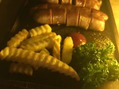 香肠薯条-三两三民谣咖啡清吧