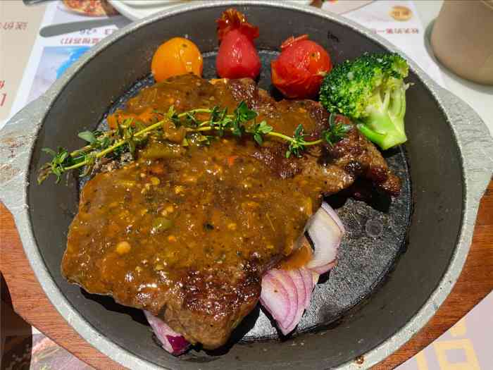 杯子红牛排(创意产业园店)-"大概有将近10年没有去过杯子红了还记得.