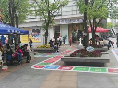 -证大大拇指广场(芳甸路店)