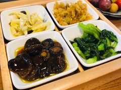 蟹天蟹地-朱洪元苏式面馆(绿宝广场店)