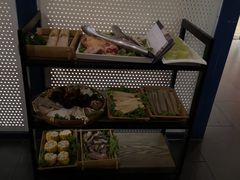 -尚尚仙·酸汤猪手·猪肚鸡火锅(华联万柳购物中心店)