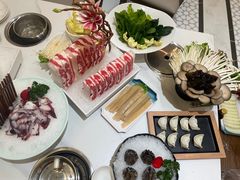 -帝皇海海鲜豆捞(桐泾商务广场店)