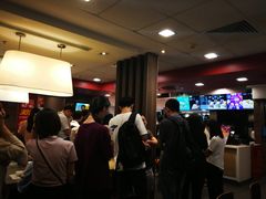 等位区-麦当劳(花城大道华穗路店)