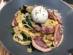 波波蛋奶油菠菜鸭胸意大利面-奎克咖啡Cuiqu(晶品店)
