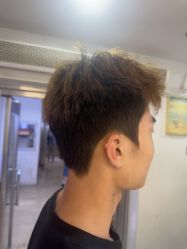 -镁连社·美联社