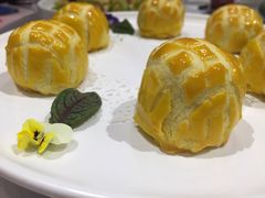 蛋黄酥-高第街56号港式餐厅(山大路店)